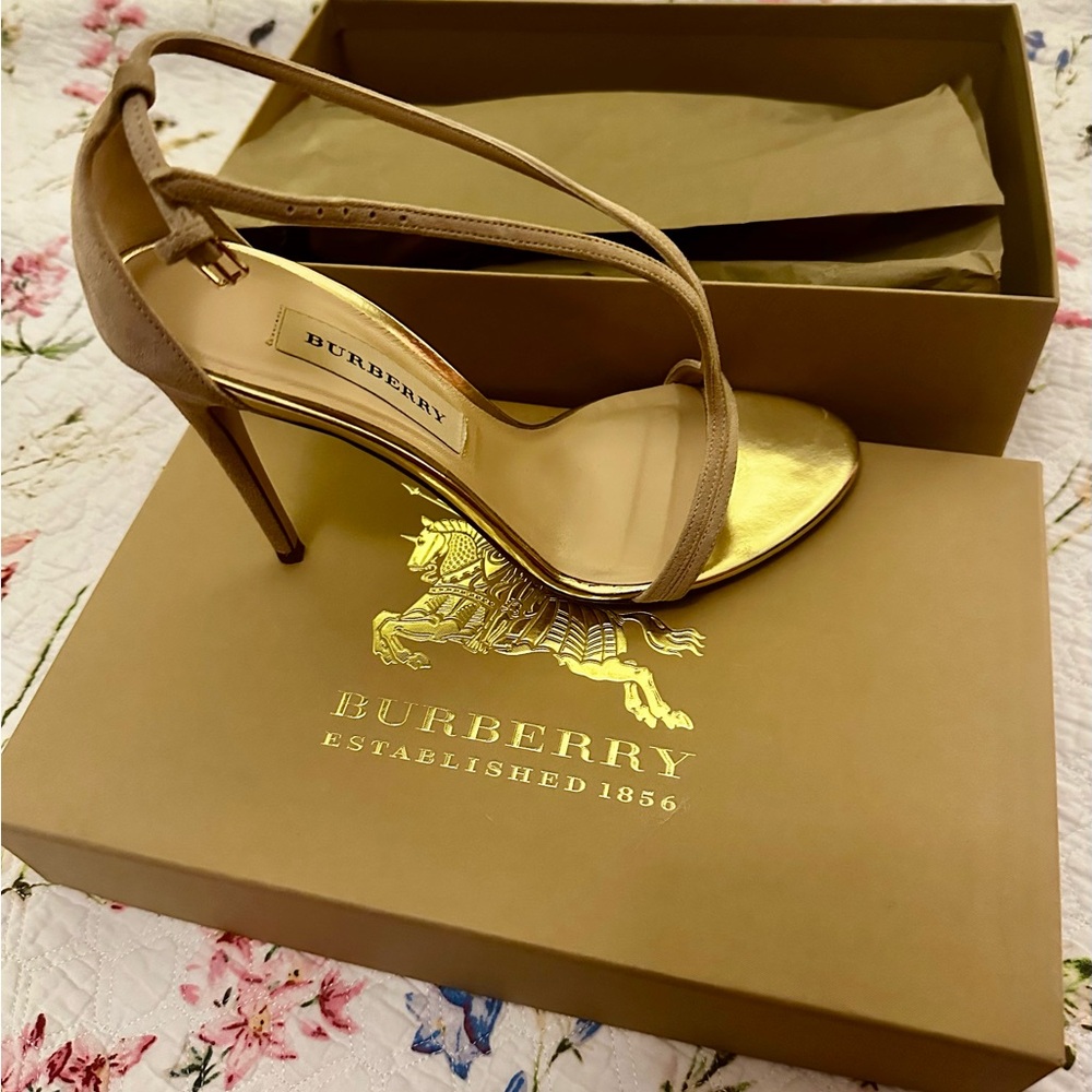Burberry Gold and Tan Women's Heels
